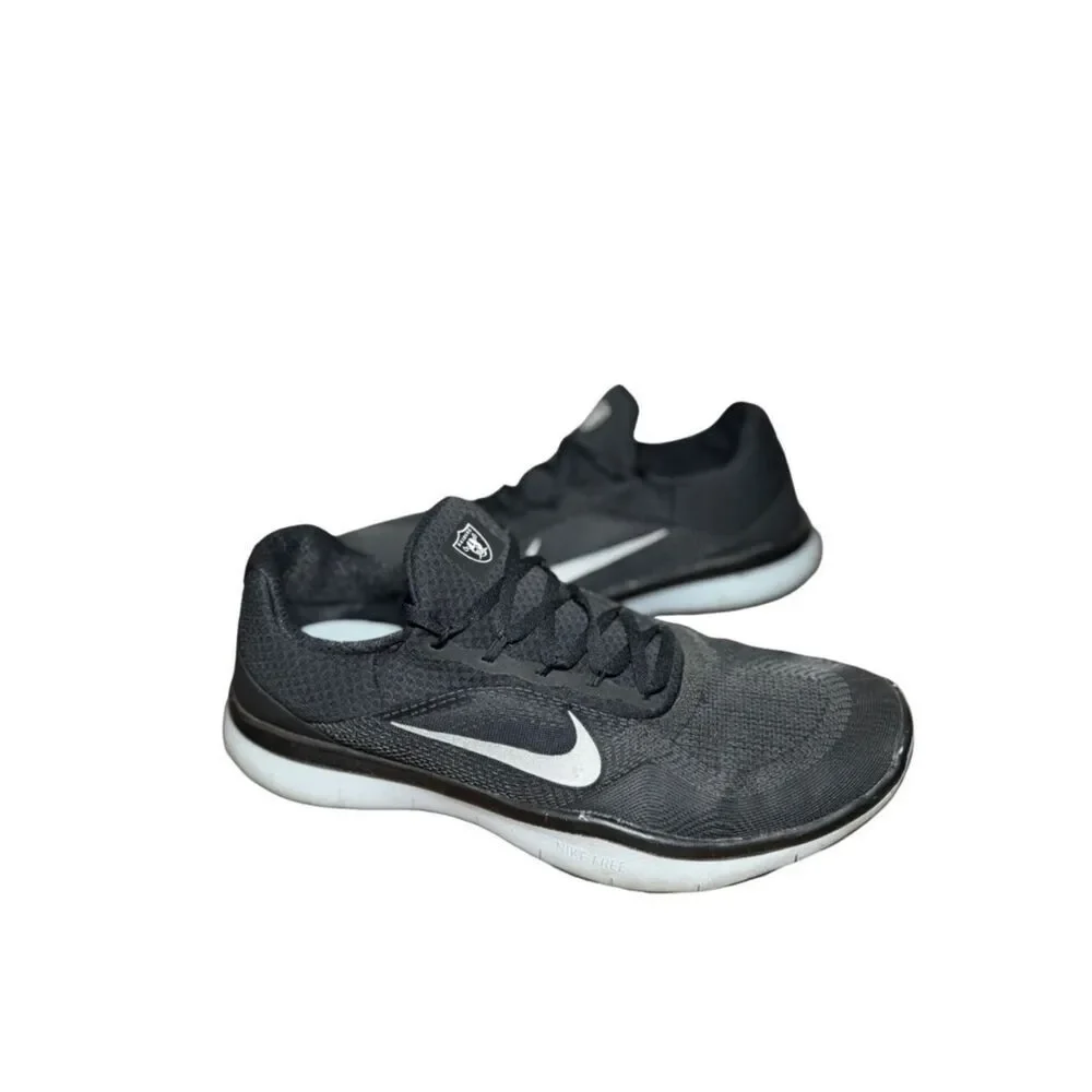 Nike Free raiders football Black and White Mesh Running Sneaker size 13